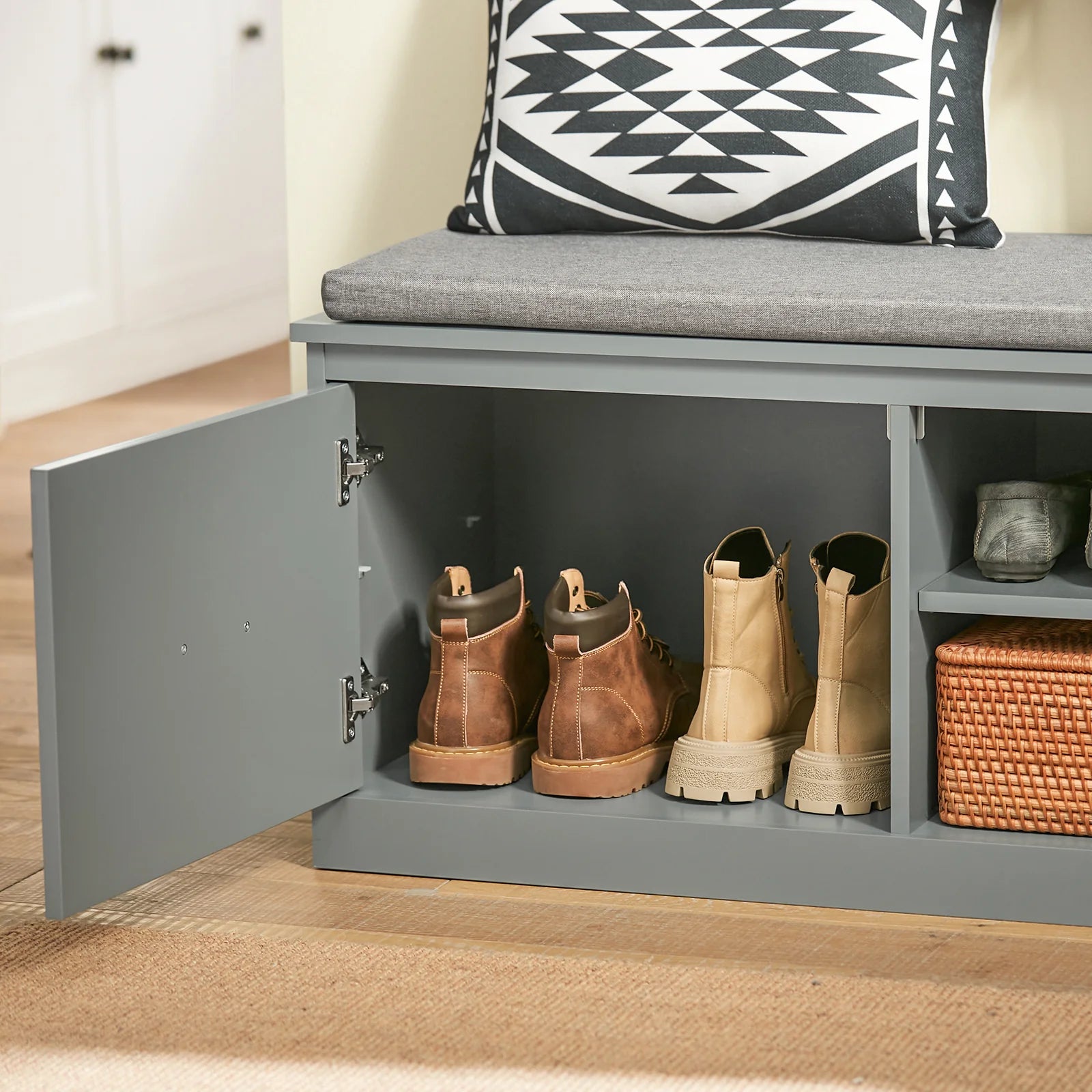 Shoe Storage Bench with Cushion